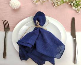 Serviette gaze de coton Bleu Roi.jpg