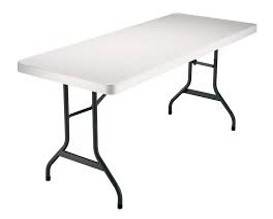 Table rectangulaire en HDPE.jpg