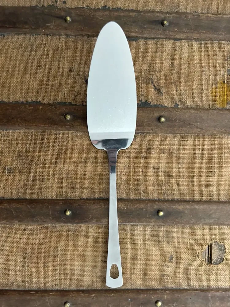 Pelle à tartewebp