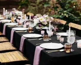 Nappe rectangulaire en Polyester Noire