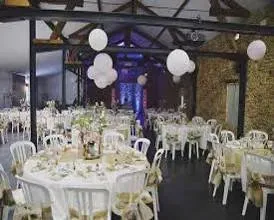 Vaisselle de soirée à Fleurey-sur-Ouche